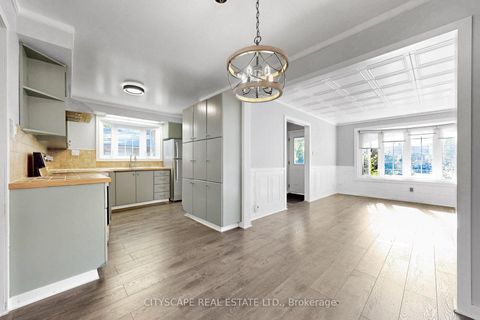Photo 4 at 2049 Northern Avenue, Alcona, Innisfil