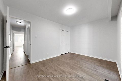 Photo 16 at 2049 Northern Avenue, Alcona, Innisfil