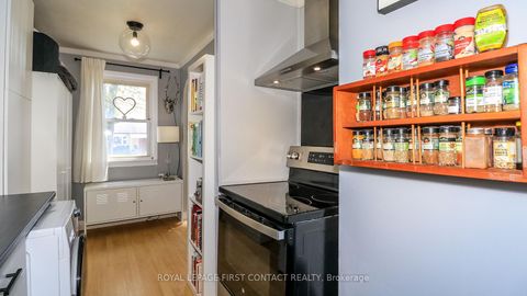 Photo 12 at 181 Napier Street, Codrington, Barrie