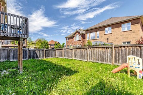 Photo 20 at 47 Edison Place, Patterson, Vaughan