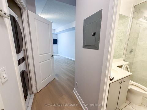 Photo 6 at 311 - 1 Scott Street, Waterfront Communities C8, Toronto