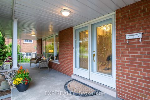 Photo 2 at 182 Derrydown Road, York University Heights, Toronto