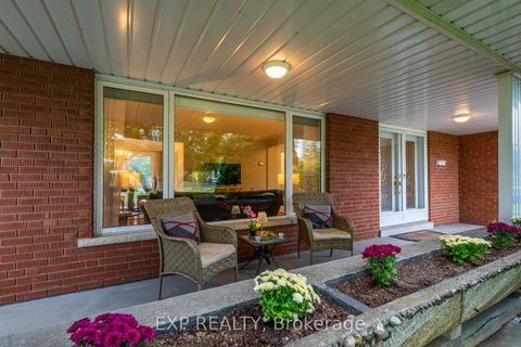 Photo 3 at 182 Derrydown Road, York University Heights, Toronto