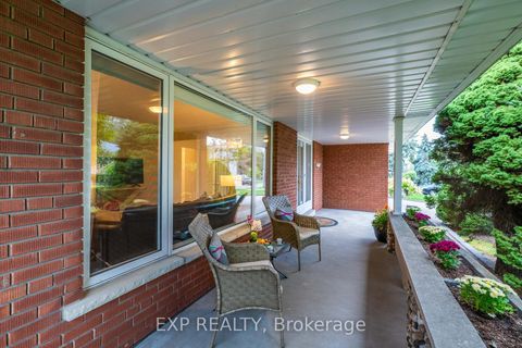 Photo 4 at 182 Derrydown Road, York University Heights, Toronto