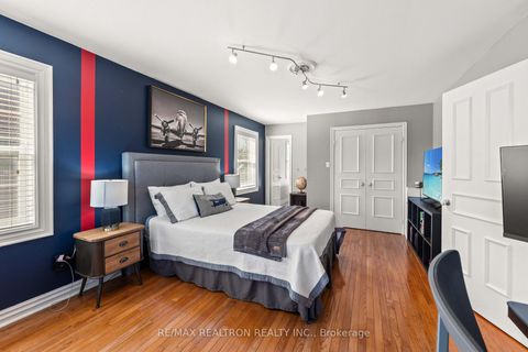 Photo 25 at 6 Oatlands Drive, Mill Pond, Richmond Hill