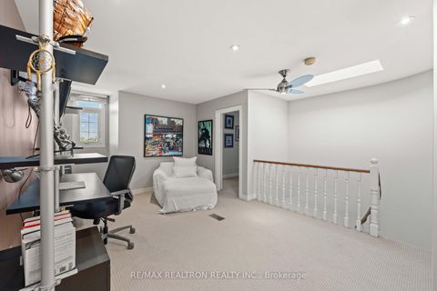 Photo 27 at 6 Oatlands Drive, Mill Pond, Richmond Hill
