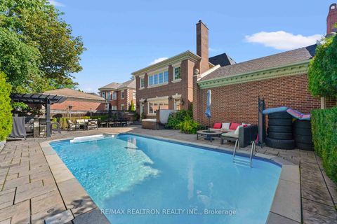Photo 43 at 6 Oatlands Drive, Mill Pond, Richmond Hill