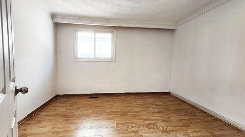 Photo 12 at 2 Arkona Drive, Sullivan, Toronto