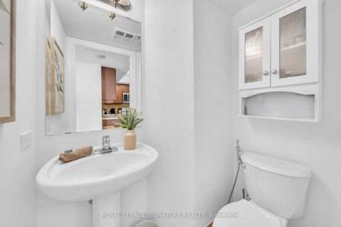 Photo 7 at 2122 - 15 Northtown Way, Willowdale East, Toronto