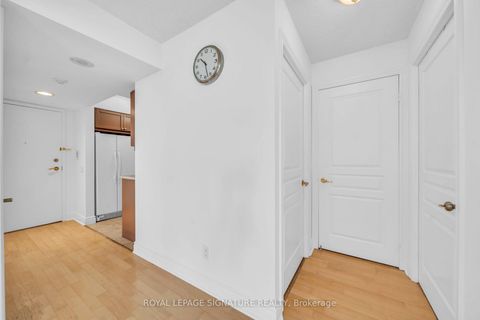 Photo 15 at 2122 - 15 Northtown Way, Willowdale East, Toronto
