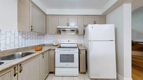 Photo 6 at 47 - 435 Middlefield Road, Agincourt North, Toronto