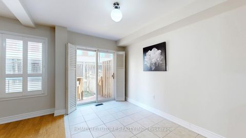 Photo 11 at 47 - 435 Middlefield Road, Agincourt North, Toronto