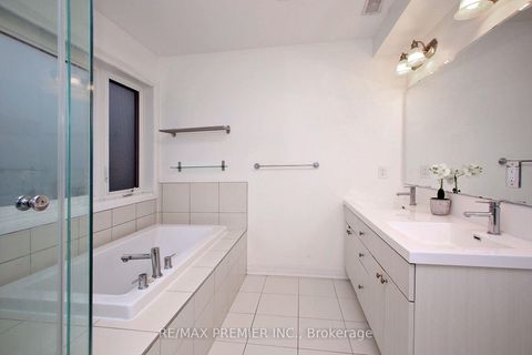 Photo 17 at 152 Frederick Tisdale Drive, CFB, Toronto
