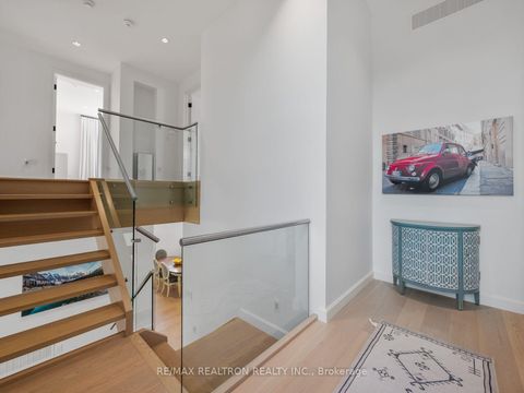 Photo 14 at 240 Maxwell Street, Bathurst Manor, Toronto
