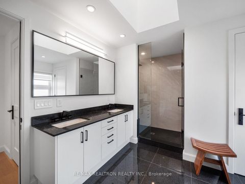 Photo 18 at 240 Maxwell Street, Bathurst Manor, Toronto