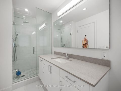 Photo 23 at 240 Maxwell Street, Bathurst Manor, Toronto