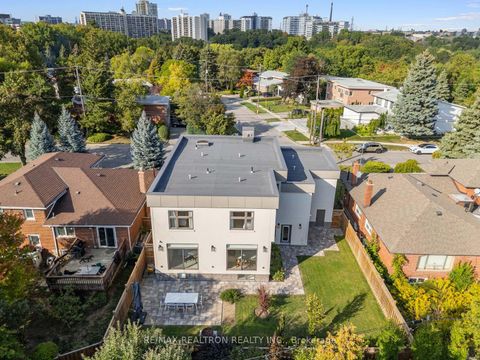 Photo 32 at 240 Maxwell Street, Bathurst Manor, Toronto