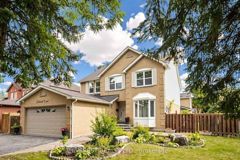 Photo 1 at 7 Tarlton Court, Brownridge, Vaughan