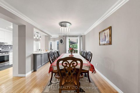 Photo 7 at 7 Tarlton Court, Brownridge, Vaughan