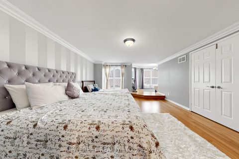Photo 21 at 7 Tarlton Court, Brownridge, Vaughan