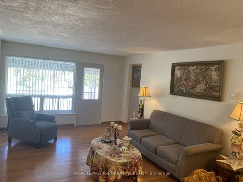 Photo 1 at 55 Husband Drive, Humber Summit, Toronto