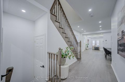 Photo 5 at 129 Hartney Drive, Rural Richmond Hill, Richmond Hill