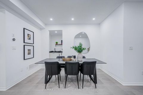 Photo 9 at 129 Hartney Drive, Rural Richmond Hill, Richmond Hill