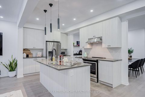 Photo 18 at 129 Hartney Drive, Rural Richmond Hill, Richmond Hill
