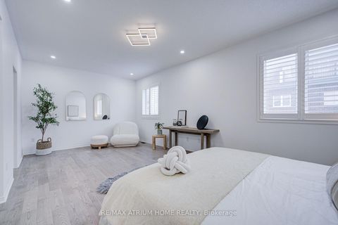 Photo 35 at 129 Hartney Drive, Rural Richmond Hill, Richmond Hill
