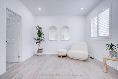 Photo 37 at 129 Hartney Drive, Rural Richmond Hill, Richmond Hill