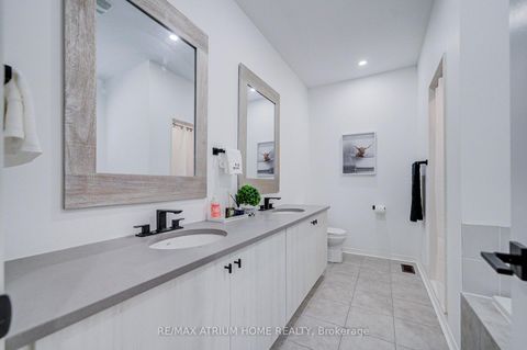 Photo 41 at 129 Hartney Drive, Rural Richmond Hill, Richmond Hill