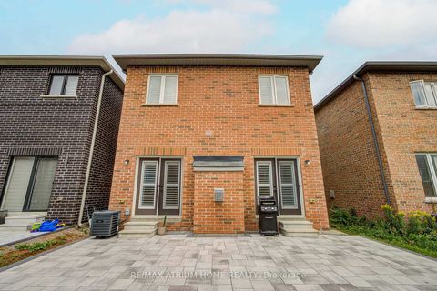 Photo 49 at 129 Hartney Drive, Rural Richmond Hill, Richmond Hill