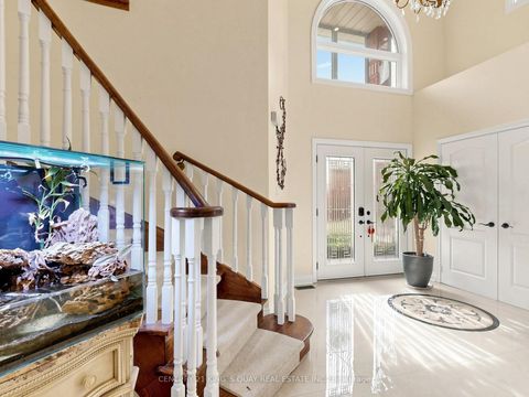 Photo 6 at 34 Looker Drive, Holly, Barrie