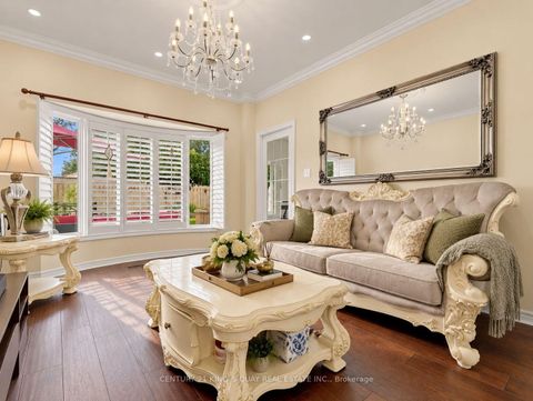 Photo 12 at 34 Looker Drive, Holly, Barrie