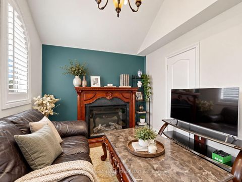 Photo 28 at 34 Looker Drive, Holly, Barrie