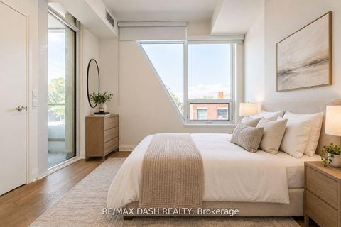 Photo 0 at 310 - 151 Avenue Road, Annex, Toronto