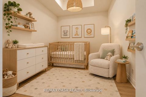 Photo 1 at 310 - 151 Avenue Road, Annex, Toronto
