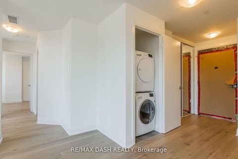 Photo 14 at 310 - 151 Avenue Road, Annex, Toronto