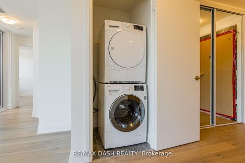 Photo 15 at 310 - 151 Avenue Road, Annex, Toronto