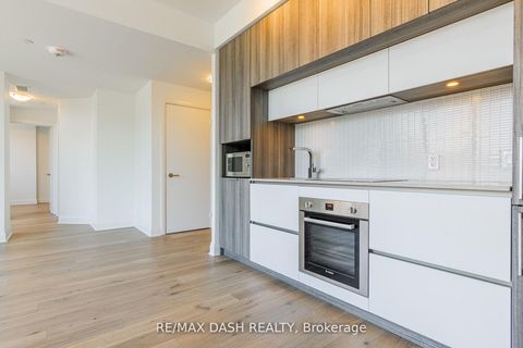 Photo 16 at 310 - 151 Avenue Road, Annex, Toronto