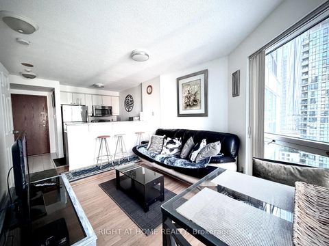 Photo 7 at 1712 - 10 Queens Quay W, Waterfront Communities C1, Toronto