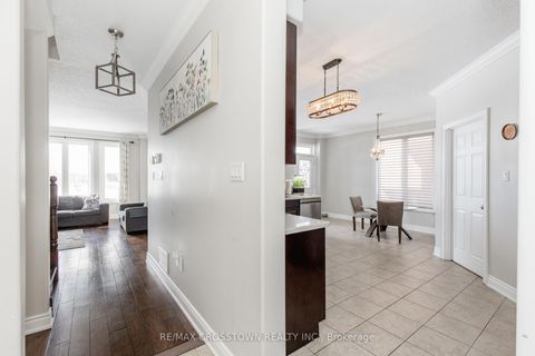 Photo 6 at 996 BOOTH Avenue, Alcona, Innisfil