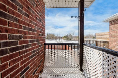 Photo 12 at 996 BOOTH Avenue, Alcona, Innisfil