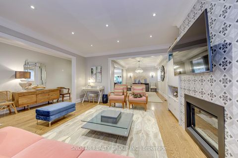 Photo 4 at 48 Griggsden Avenue, Humber Heights, Toronto