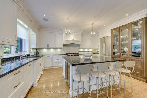 Photo 9 at 48 Griggsden Avenue, Humber Heights, Toronto