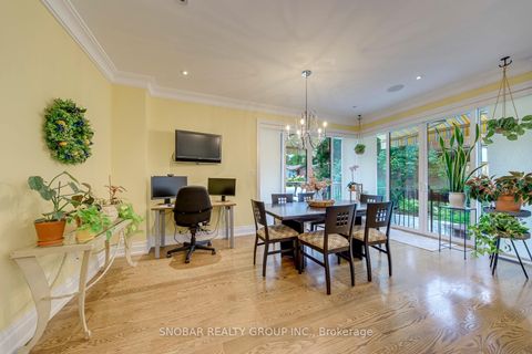 Photo 13 at 48 Griggsden Avenue, Humber Heights, Toronto