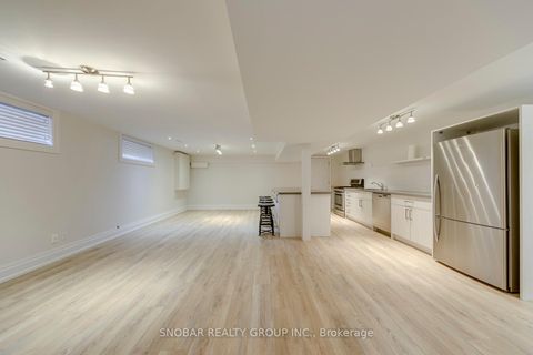 Photo 24 at 48 Griggsden Avenue, Humber Heights, Toronto
