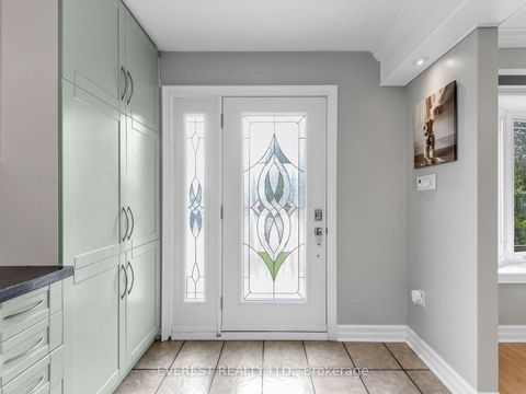 Photo 3 at 20 Japonica Road, Maryvale, Toronto