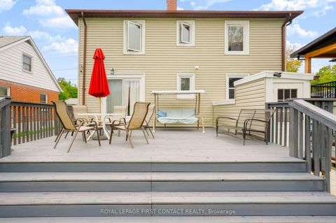 Photo 3 at 67 Vancouver Street, Codrington, Barrie