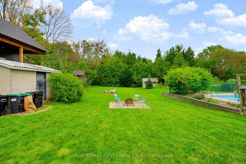 Photo 5 at 67 Vancouver Street, Codrington, Barrie